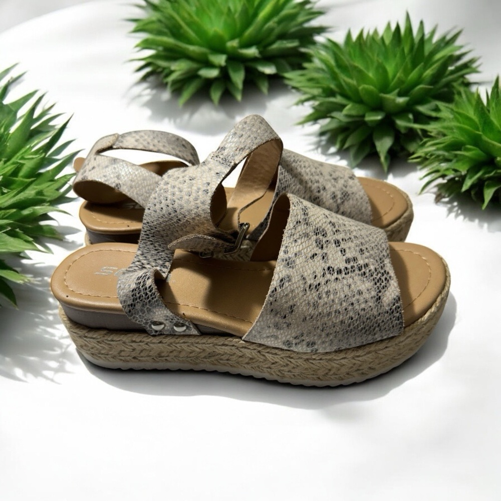 SODA Sandals Snake‎ Print Grey 7 Womens Espadrille Platform Ankle Strap
